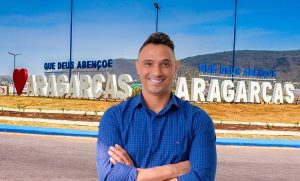 Ricardo Galvão, prefeito de Aragarças-GO: administração vem sendo alvo de pesadas denúncias de irregularidades na aplicação de recursos da área de Educação e Cultura
